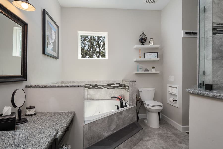 Custom Home Build with Detached Garage in Jonesville, Florida